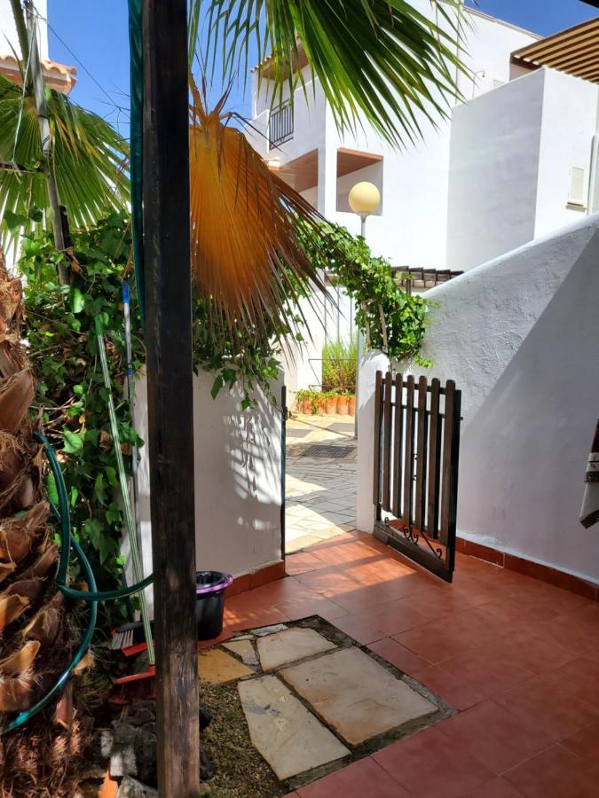 Casa Baja Extraordinaria En Urbanización Naturista! Las Bombardas Exterior foto