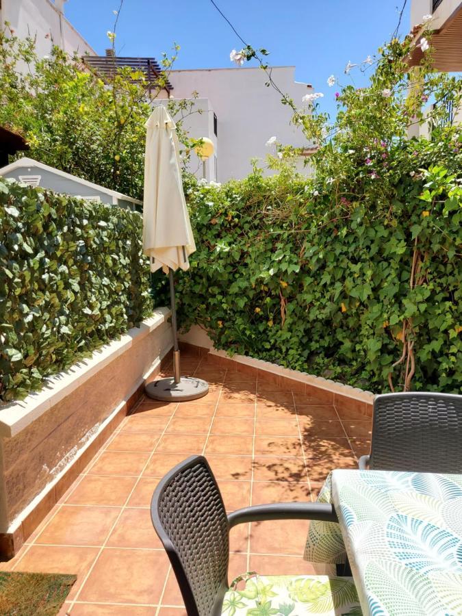 Casa Baja Extraordinaria En Urbanización Naturista! Las Bombardas Exterior foto