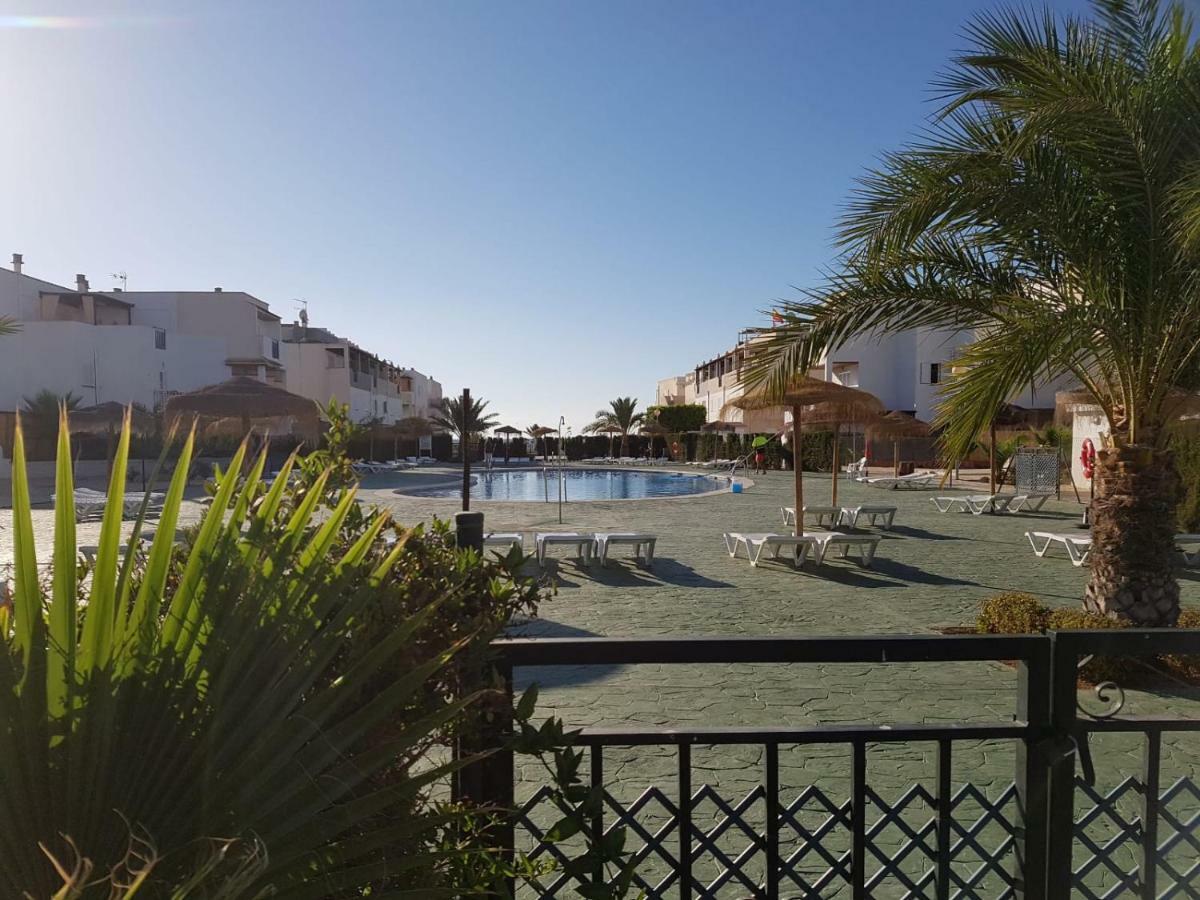 Casa Baja Extraordinaria En Urbanización Naturista! Las Bombardas Exterior foto